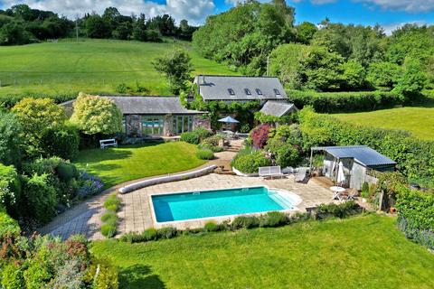 3 bed property, in Daccombe, £950,000