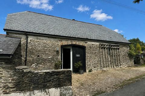2 bed property, in Road From South Ley Cross To Patchole, £439,950