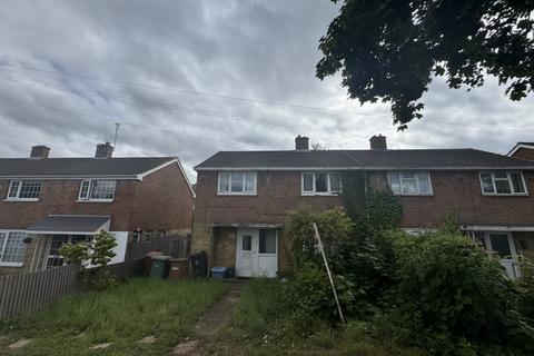 4 bed property, in 306 Broadwater Crescent, £240,000