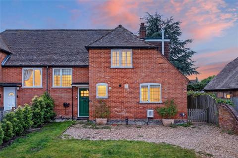 3 bed property, in The Village, £575,000