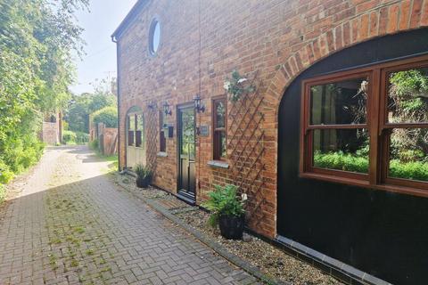 3 bed property, in Bridge Street, £455,000
