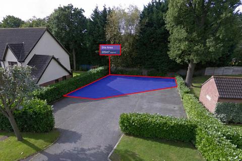 Land, in Land @ Wyvern Close, £2,000