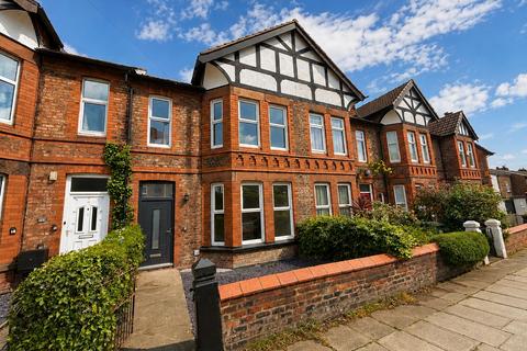 4 bed property, in Bessborough Road, £300,000