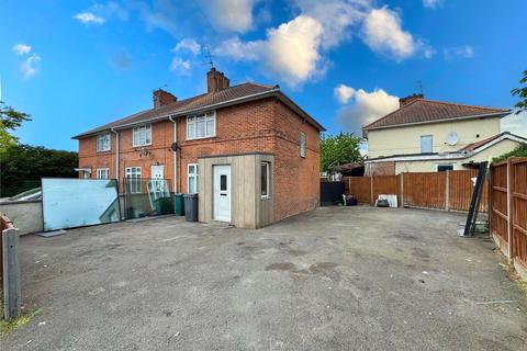 3 bed property, in Cressingham Road, £475,000