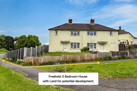 3 bed property, in 50 Barnes Road, £25,000