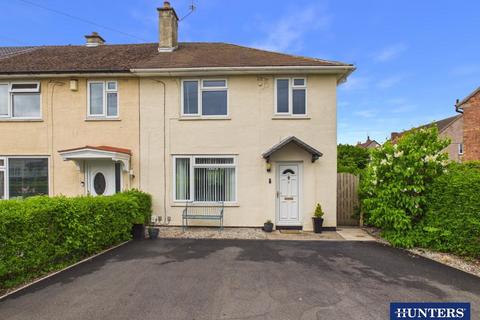 3 bed property, in Fernlea Way, £165,000