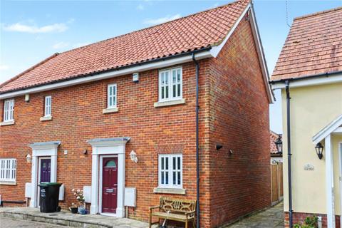 3 bed property, in Old School Drive, £280,000