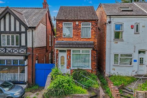3 bed property, in Warwards Lane, £260,000