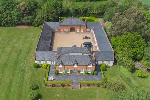 6 bed property, in Itton, £2,600,000
