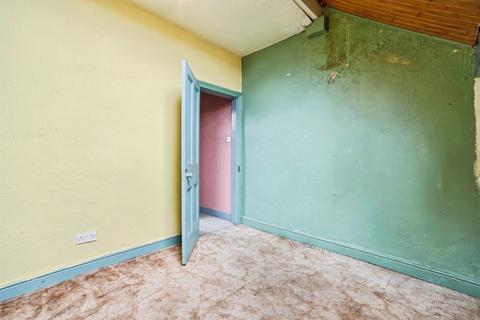 3 bed property, in Minnie Street, £120,000