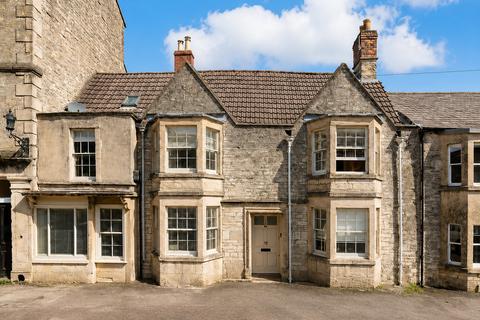 4 bed property, in Marshfield SN14, £1,250,000
