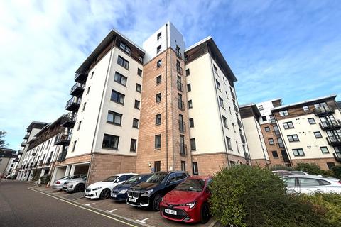 3 bed property, in Flat 3, £280,000