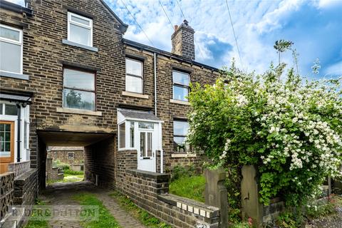 5 bed property, in Cliffe End Road, £150,000