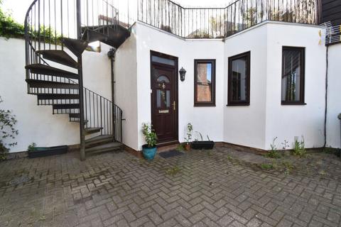 1 bed property, in The Street, £165,000