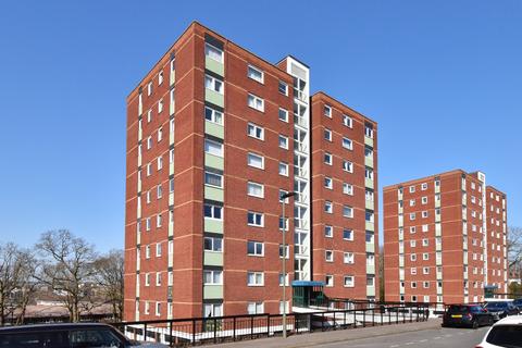 1 bed property, in Blake House, £223,500