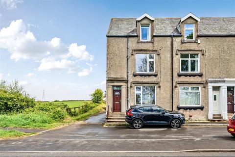 4 bed property, in St Johns Terrace, £135,000