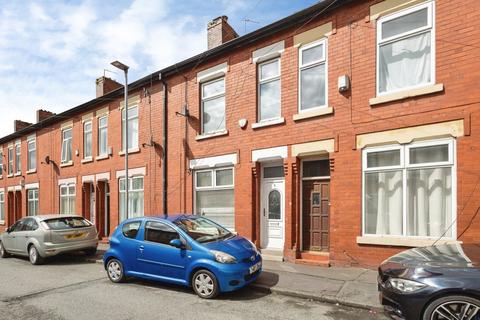 4 bed property, in Sunny Brow Road, £250,000