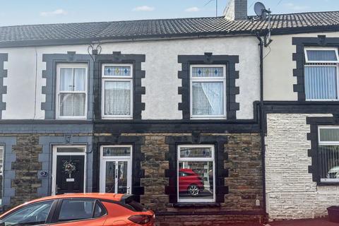 3 bed property, in Aberfan, £95,000