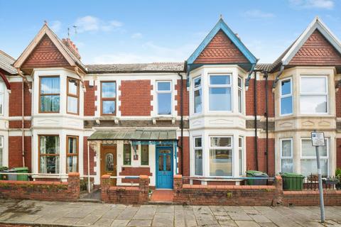 3 bed property, in Newfoundland Road, £375,000