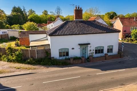 3 bed property, in The Street, £295,000