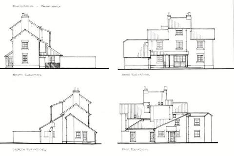 5 bed property, in Station Road, £495,000