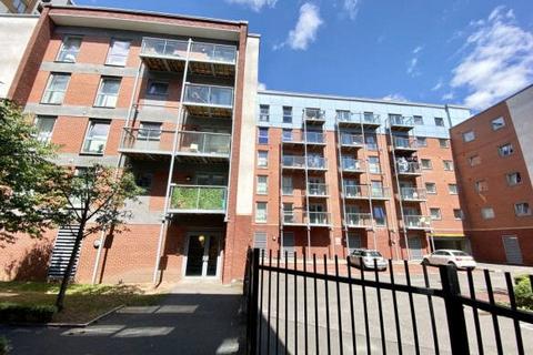 2 bed property, in Endeavour House, £145,000