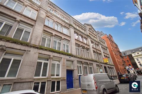 1 bed property, in Granite House, £40,000