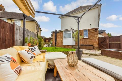 3 bed property, in Norman Road, £360,000