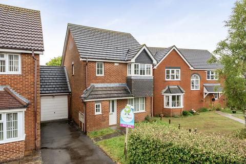 3 bed property, in Pritchard Drive, £350,000