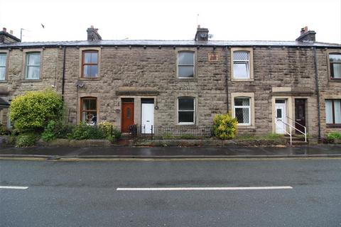 3 bed property, in Railway Road, £95,000