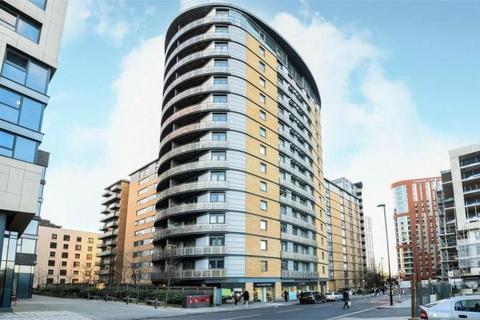 Studio, in Victoria Road, £215,000