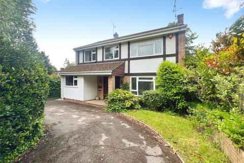 4 bed property, in Winton Road, £650,000