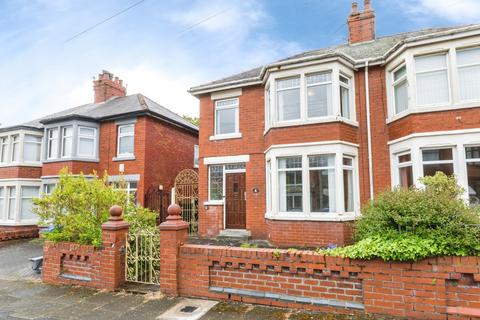 3 bed property, in Beetham Place, £110,000