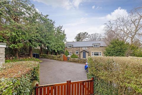 2 bed property, in The Stables, £589,950