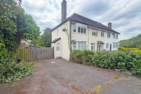 3 bed property, in Roding Lane North, £380,000