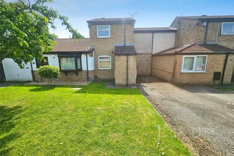 2 bed property, in Bembridge Drive, £155,000