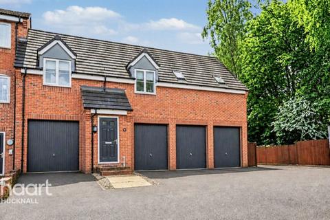 2 bed property, in Henfrey Drive, £170,000