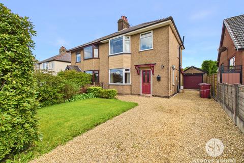 3 bed property, in Ramsgreave Drive, £280,000