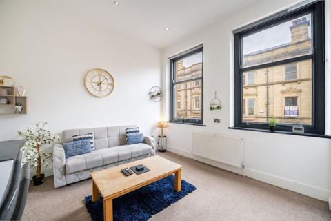 1 bed property, in Apt 3, £110,000