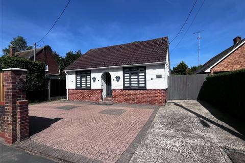 3 bed property, in Sandy Lane, £500,000