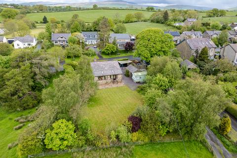 2 bed property, in Springfield, £610,000