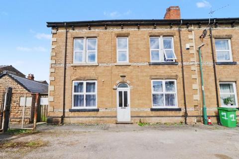 4 bed property, in 1 Filey Street, £90,000