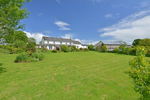 7 bed property, in Pennymoor, £1,500,000