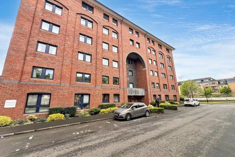 2 bed property, in Slateford Road, £199,495