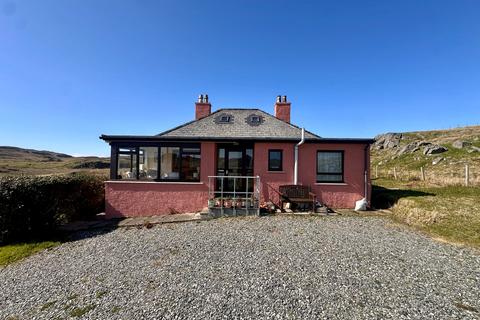 3 bed property, in Upper Carloway HS2, £165,000