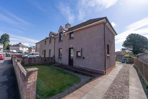 2 bed property, in Swinton Crescent, £185,000