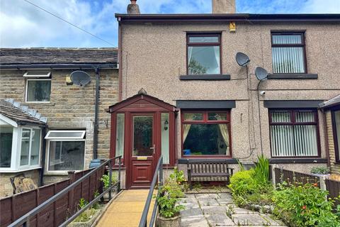 2 bed property, in Greens Lane, £175,000
