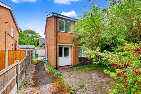 3 bed property, in Querneby Road, £190,000