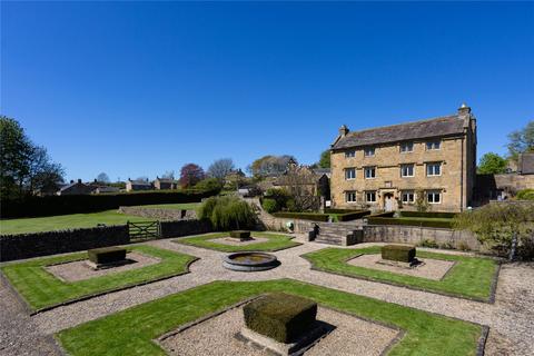 6 bed property, in Grantley, £1,750,000