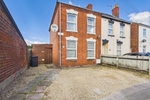 3 bed property, in India Road, £240,000